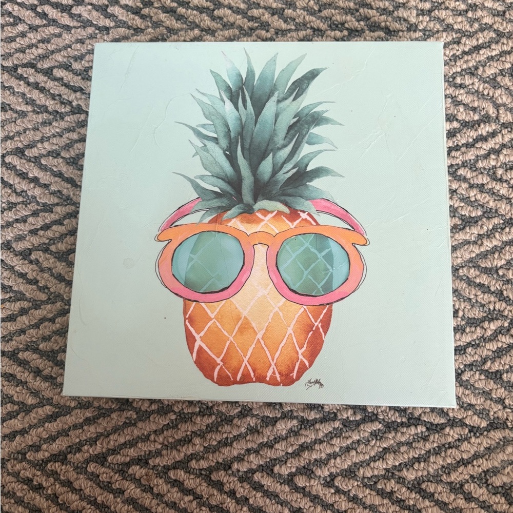 Pineapple with Sunglasses Canvas Art